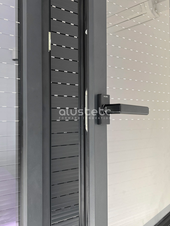 Ventanas de aluminio K·LINE instaladas por Alustetic