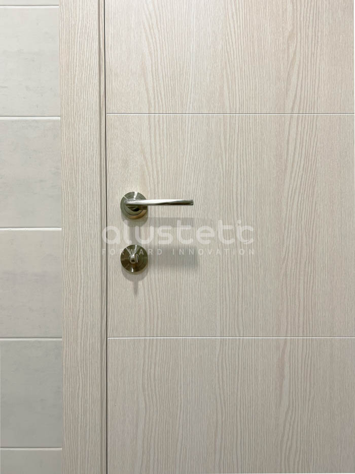 Detail of the aluminium interior doors installed in the Safínea project